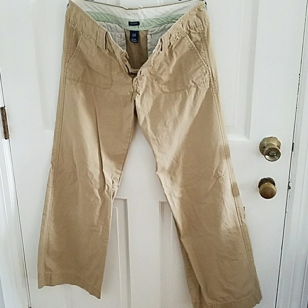 GAP Khaki Straight Leg Pants 12 Reg